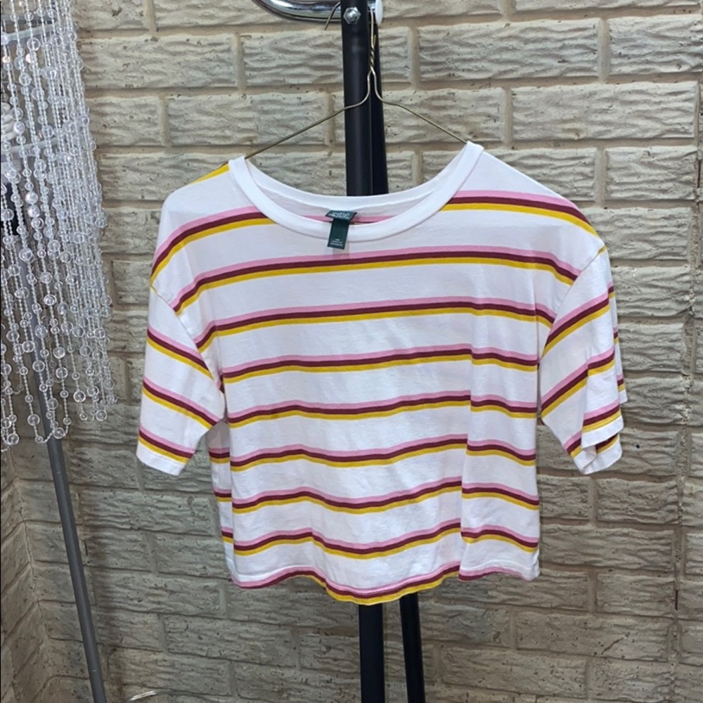 FINAL ❗️striped cropped tee